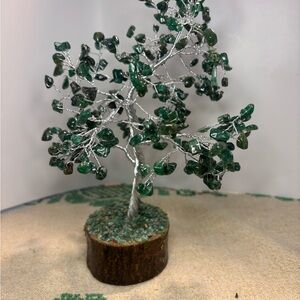Green Agate Gemstone Wire Tree Sculpture